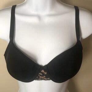 WACOAL 32C Black Bra